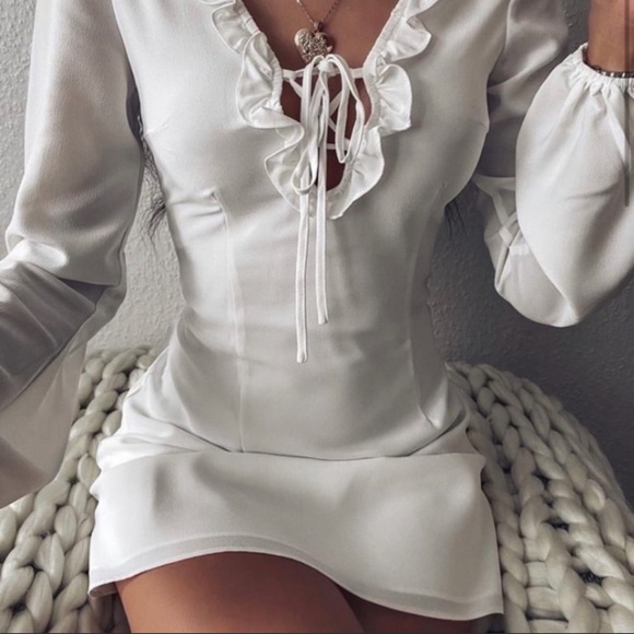 TIGERMIST - White Dress - Picture 1 of 3